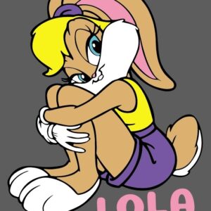 Lola sentada
